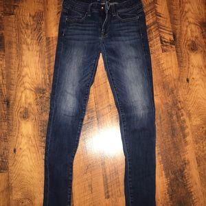 American Eagle skinny jeans